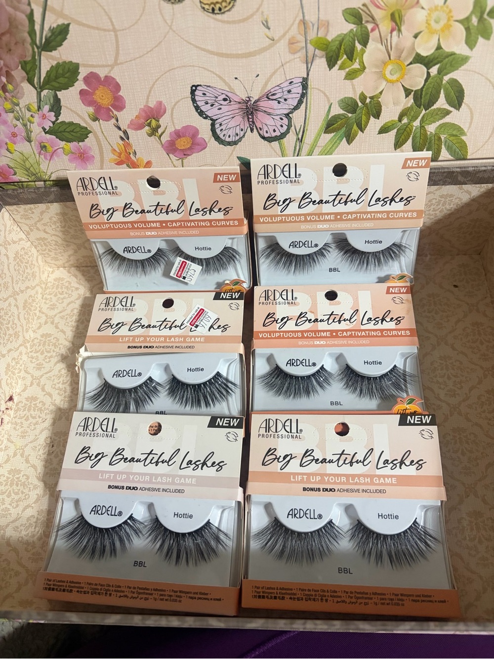 Ardell Big Beautiful Lashes Hottie - Black Flared Volume